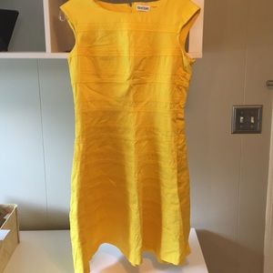 Yellow dress